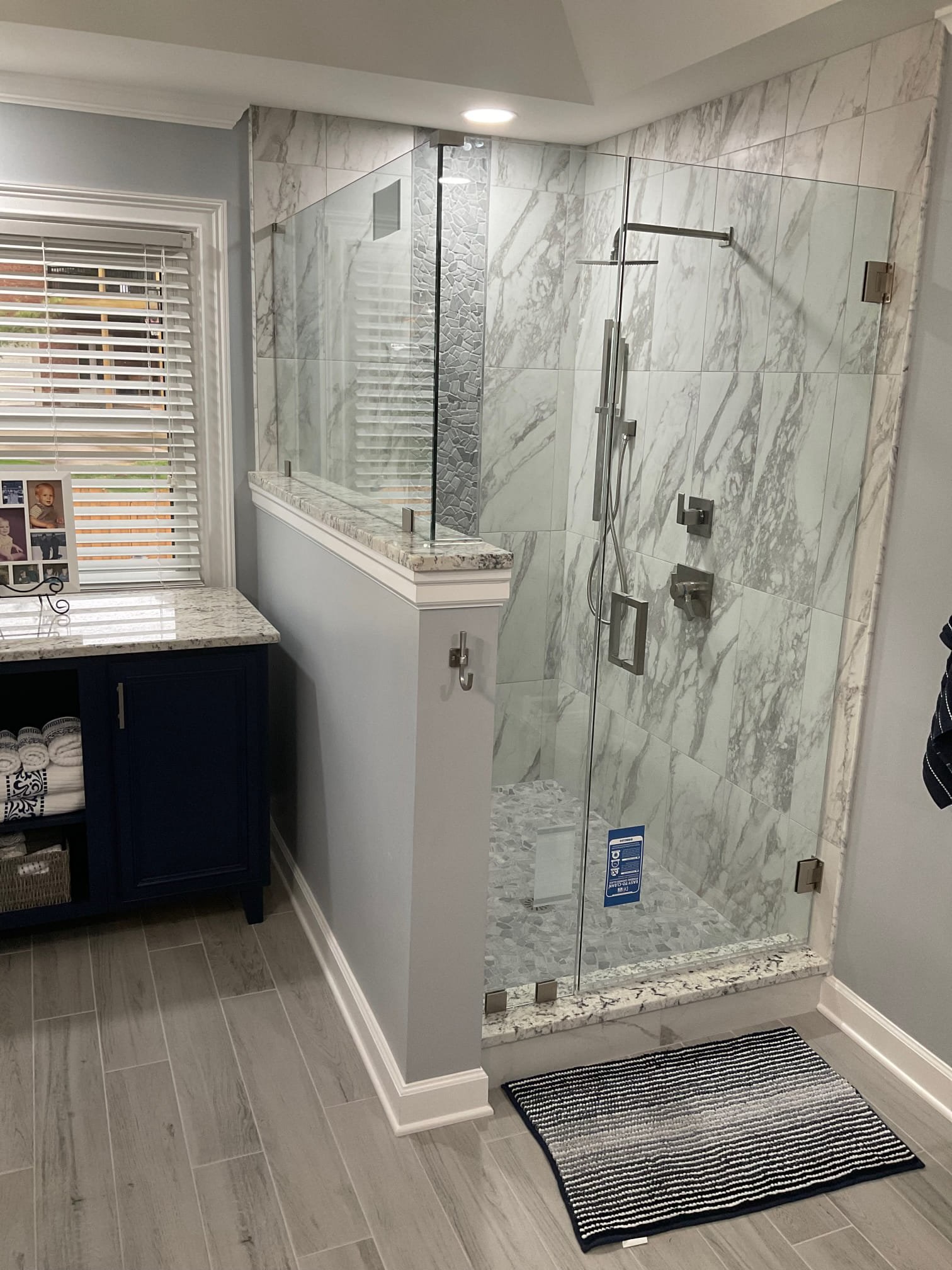 L-shape shower